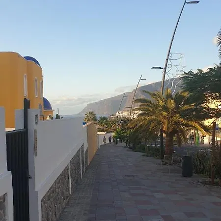 Ocean Sun Apartment Puerto de Santiago (Tenerife)